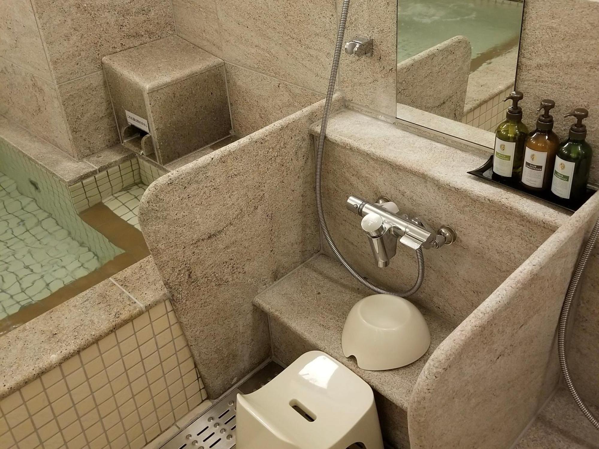 Glansit Akihabara Hotel cápsula Tokio